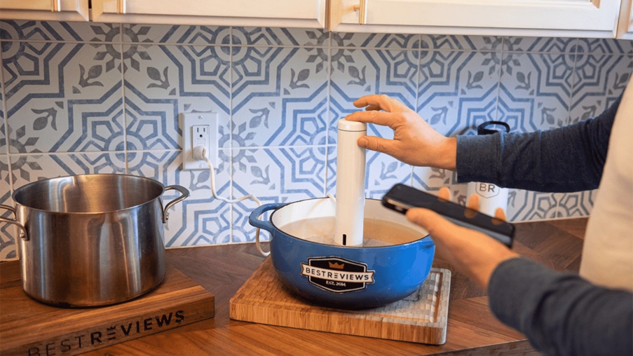 Using the Breville Joule Sous Vide Using the Breville Joule Sous Vide