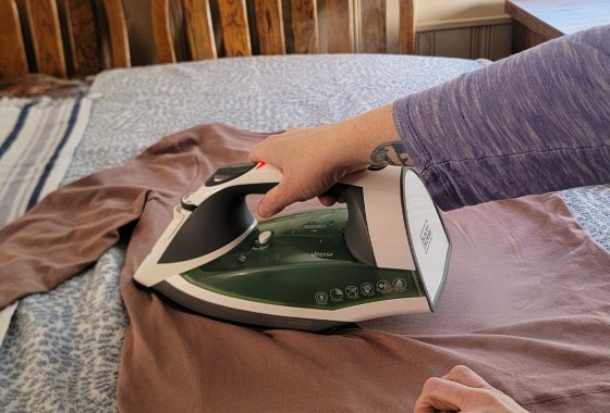 Black + Decker Vitessa Advanced Steam Iron: A premium ironing experience for under $50