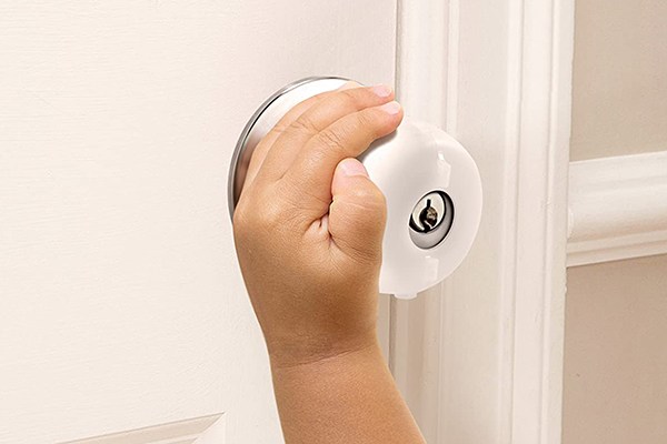 Best door knob covers best sale for toddlers