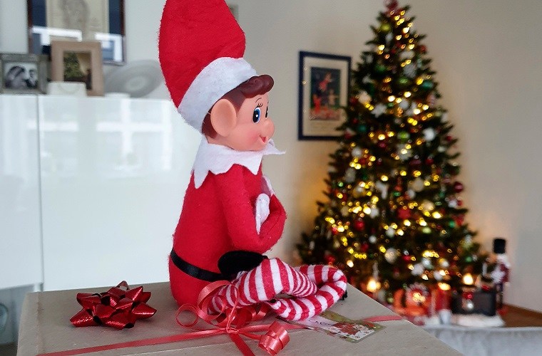 13 Adorable Elf On The Shelf Accessories To Help You Surprise Your Kids 