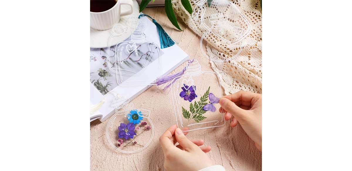 TaoBary 91 Pcs DIY Handmade Transparent Dried Flower Bookmark Set