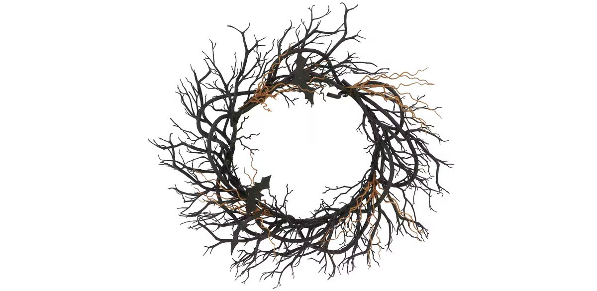  24-inch Black Bat Wreath by Ashland