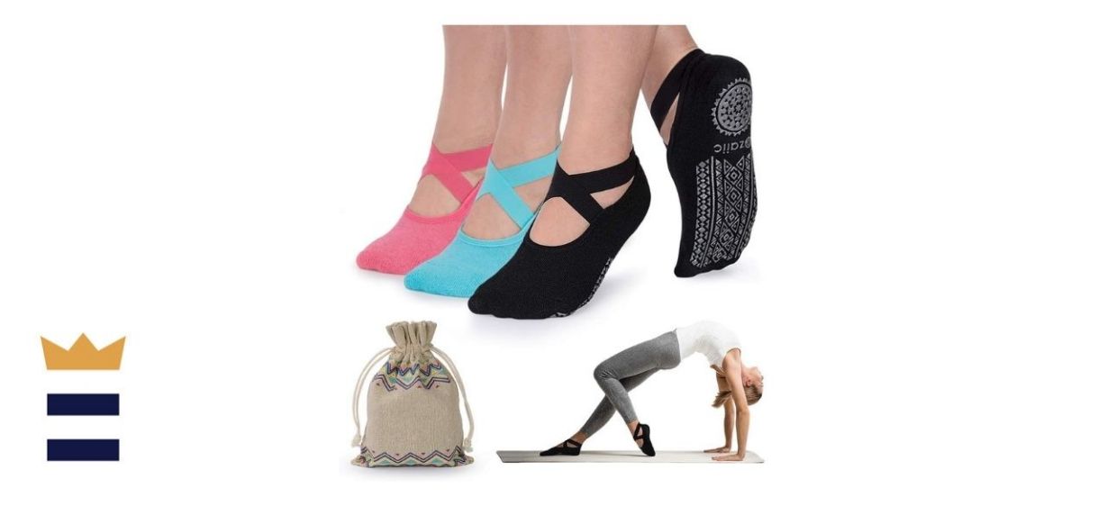 Ozaiic Yoga Socks for Women Non-Slip Grips &amp; Straps