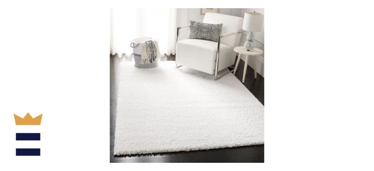 Wade Logan Jiang Shag White Area Rug